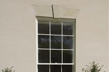 Lincolnshire House - Feature Window